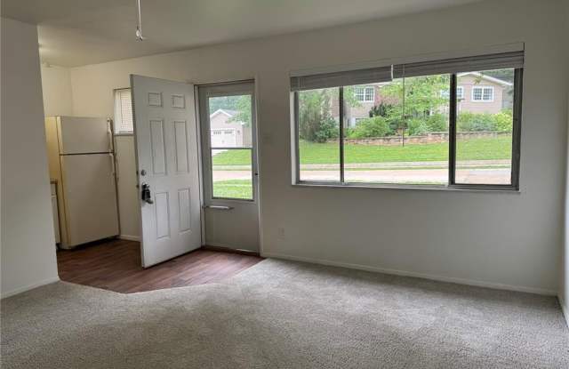 420 N Elm Avenue photos photos