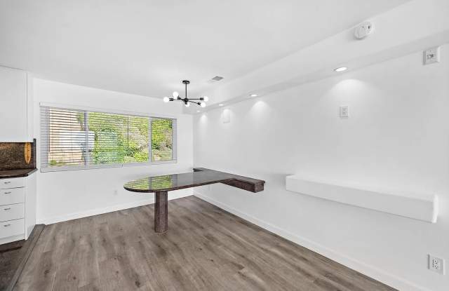 89 Blue Lagoon photos photos