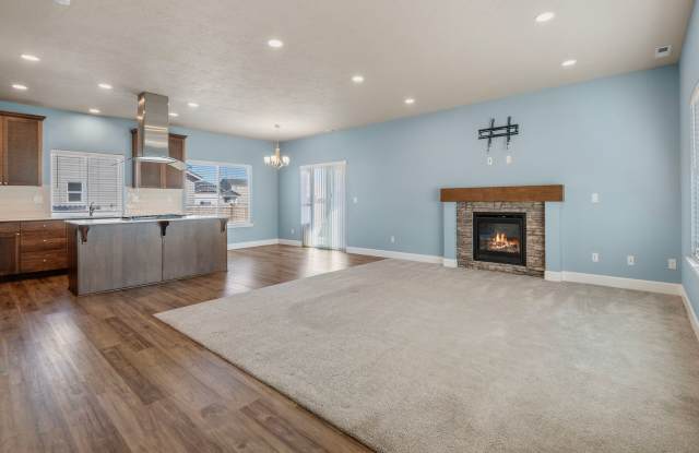 Beautiful 4 bedroom home in desirable Madras OR Gallery 3
