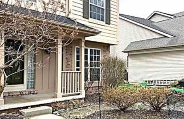 1890 Plumridge Court Gallery 2