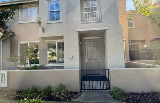 Beautiful Folsom Condo Available Now! photos photos