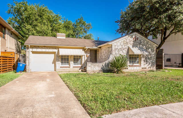Austin Stone Cottage in Stonewall Park - 4236 Delmar Avenue, Dallas, TX 75206