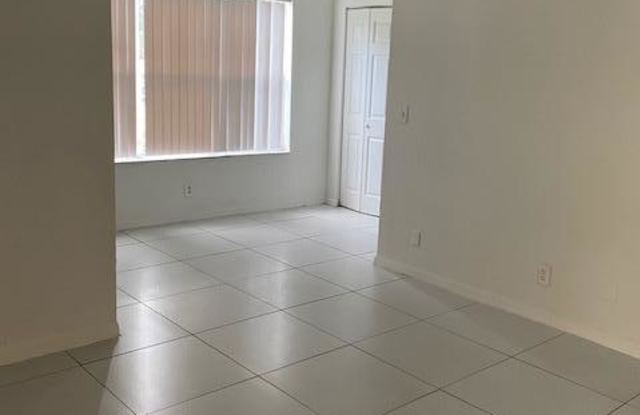701 Vista Isles Drive Gallery 4