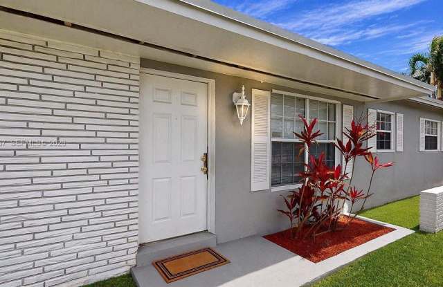 15305 SW 104th Ave photos photos