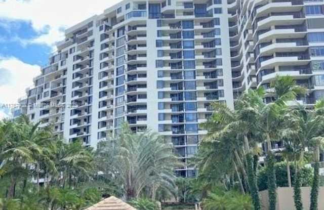 520 Brickell Key Dr photos photos