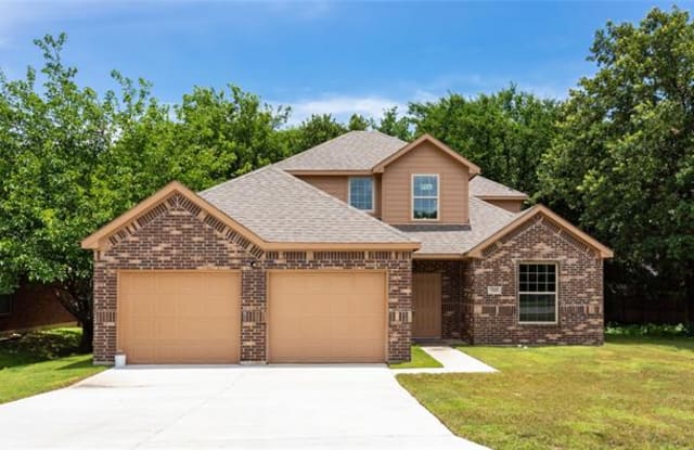 510 Ridgewood Street - 510 Ridgewood St, Lake Dallas, TX 75065
