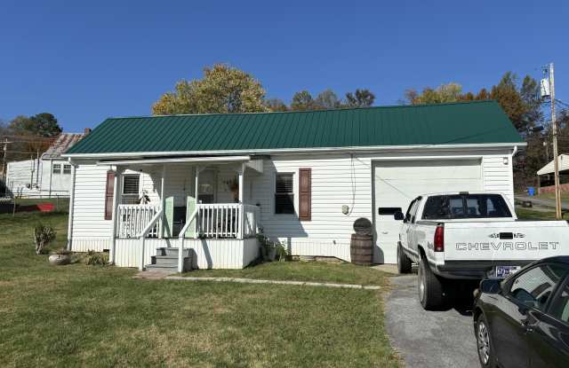 1009 Liberty Circle Gallery 2