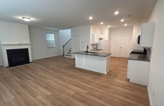 5610 Flint Lane N Gallery 4