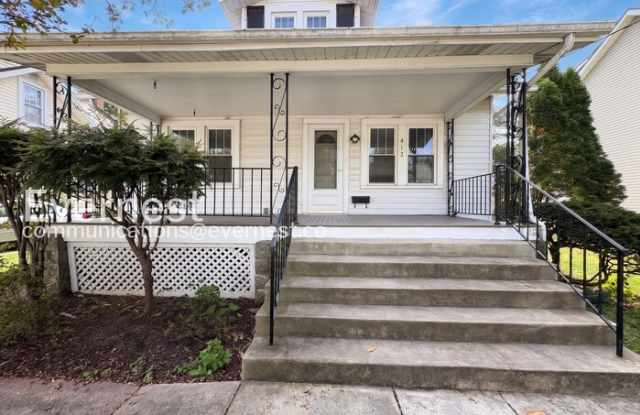 412 Laurel Avenue Gallery 3
