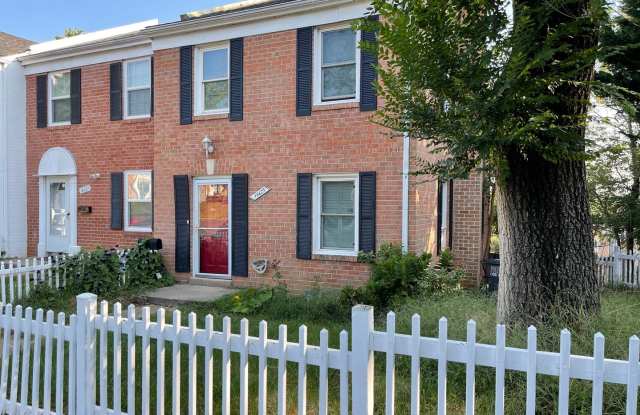 16629 Geddy Ct Gallery 1