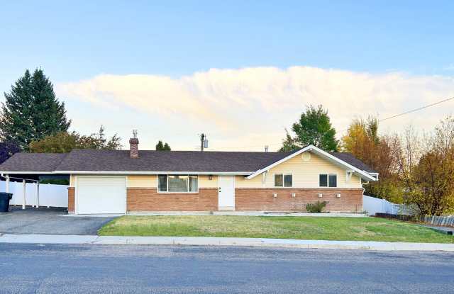 341 3rd West photos photos