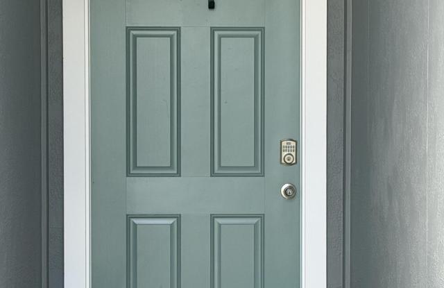 947 RIVERTREE Place Gallery 3