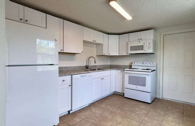 7059 Brentford Road - A photos photos