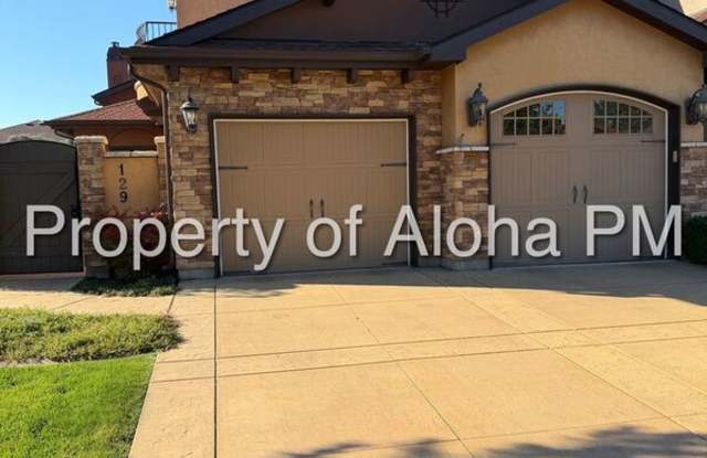 129 E. Cholla Hills Gallery 2