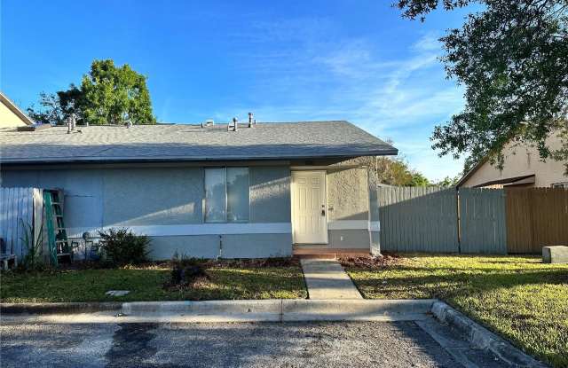 1000 DOLPHIN DRIVE - 1000 Dolphin Drive, Winter Garden, FL 34787