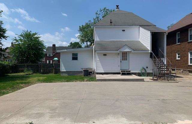 2705 ELMWOOD Avenue Gallery 2