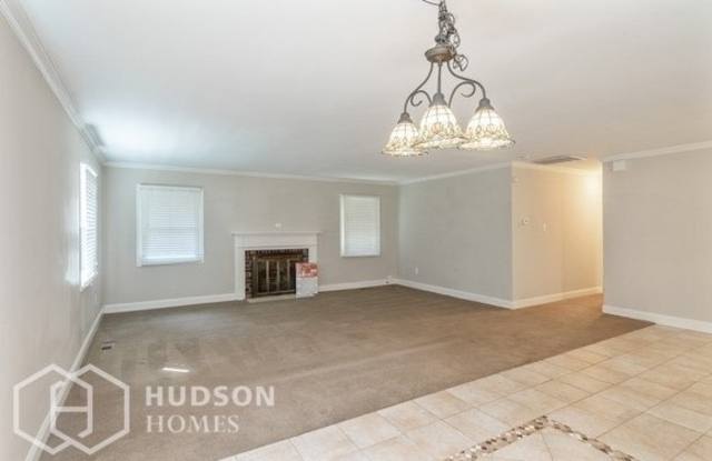 13432 Idlewild Drive Gallery 3
