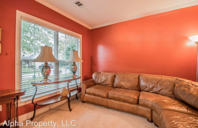 10 Treyburn Ct Gallery 3