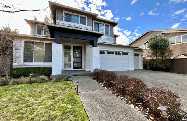 4-bedroom, 3.5-bathroom home located in Maple Valley, WA - 24103 Southeast 258th Way, Maple Valley, WA 98038