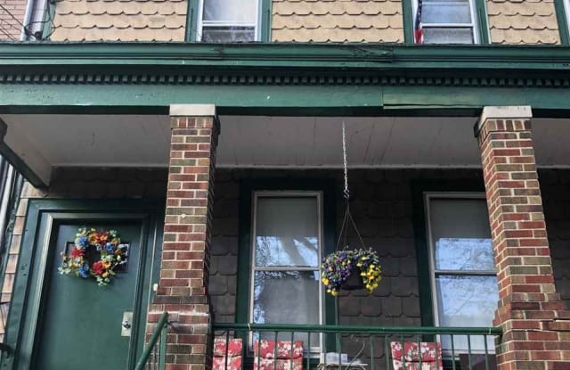22 IRVING ST - 22 Irving Street, Jersey City, NJ 07307