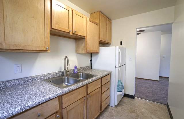Adrian Apartments Gallery 4