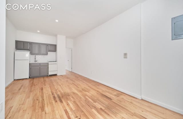 2335 First Avenue - 2335 1st Avenue, New York City, NY 10035