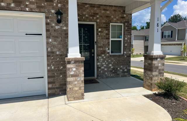 Stunning Home located in central Johnson City! Gallery 4