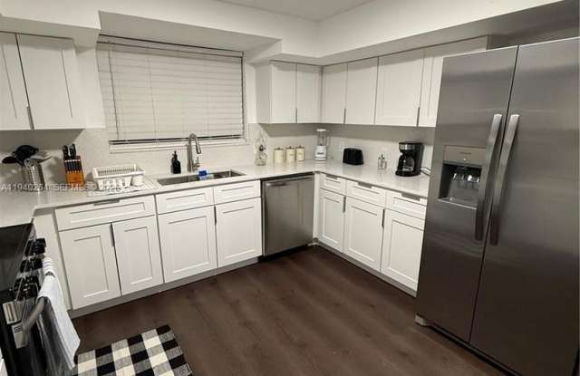 2036 NE 21st Avenue 2, Fort Lauderdale, FL 33305 photos photos 2036 NE 21st Avenue 2, Fort Lauderdale, FL 33305 photos photos