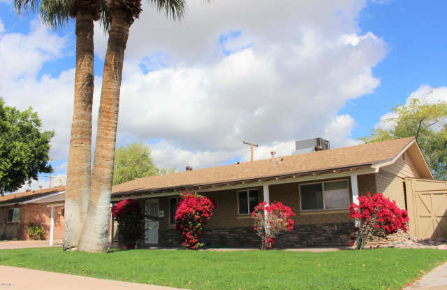 7440 E PALM Lane Gallery 3