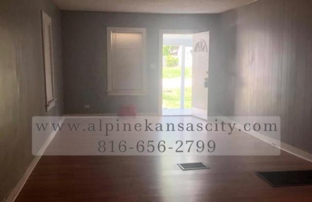 8107 Olive Street Gallery 3