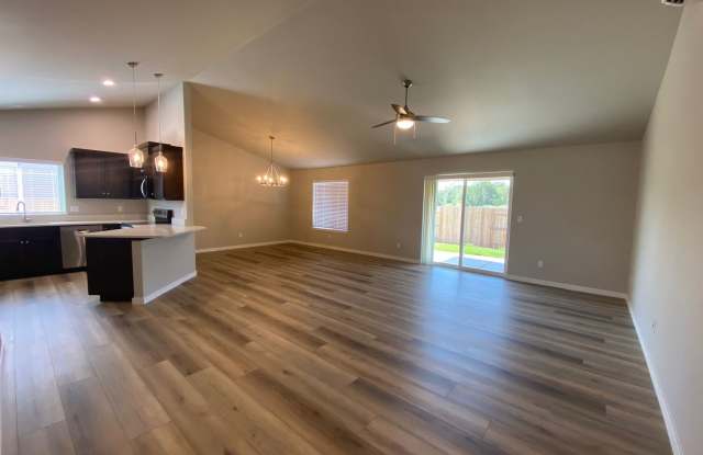 Brand New House in Winston! Gallery 3