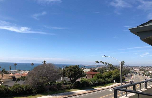 448 Palos Verdes Boulevard Gallery 2