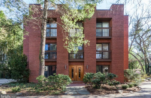 2406 CHAIN BRIDGE ROAD NW - 2406 Chain Bridge Road Northwest, Washington, DC 20016