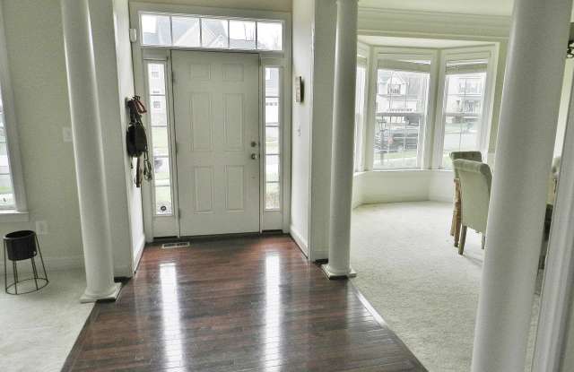 10628 SMITH POND LANE Gallery 2