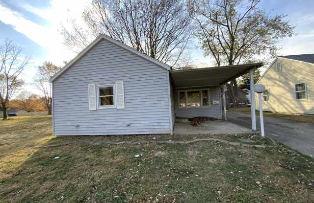 226 Grace St - 226 Grace Street, Danville, IL 61832