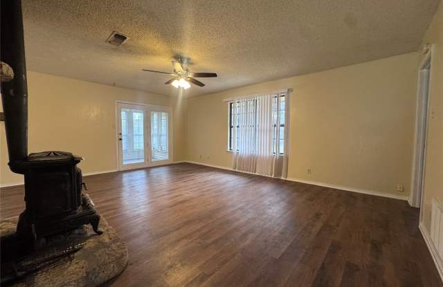 1107 Sierra Vista Drive Gallery 4