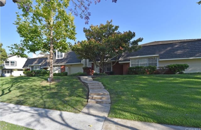 109 W Yale - 109 West Yale Loop, Irvine, CA 92604
