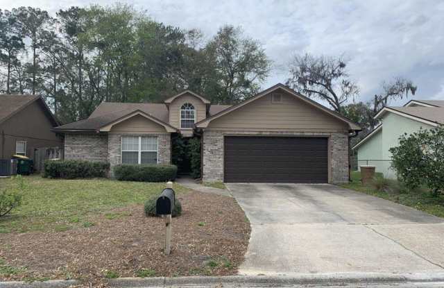 8826 NATURE VIEW LN W - 8826 Nature View Lane West, Jacksonville, FL 32217