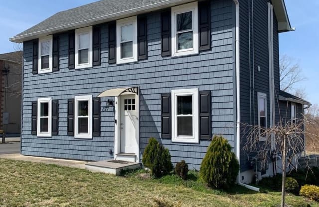 877 12TH STREET - 877 12th Street, Hammonton, NJ 08037