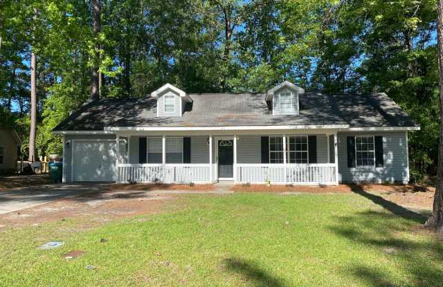 3 bedroom/2 bath in Rincon - 111 Woodbury Lane, Rincon, GA 31326