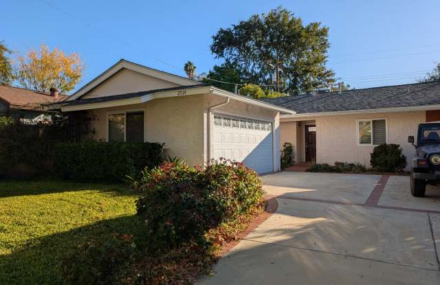 27124 Cabrera Avenue - 27124 Cabrera Avenue, Santa Clarita, CA 91350