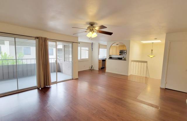 3 bd/2 ba Townhouse close to USD. photos photos