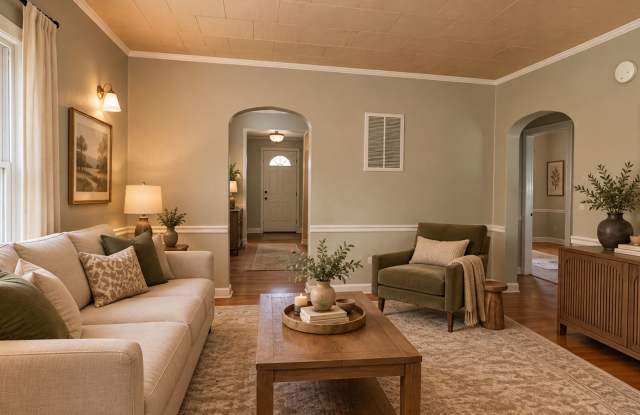 2017 S Walemere Ave - Charming 2BR Pet-Friendly Home with Storage Shed Gallery 3