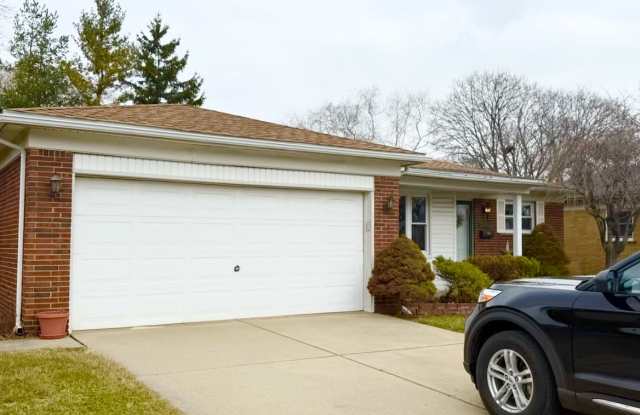 12237 Champaign Avenue photos photos