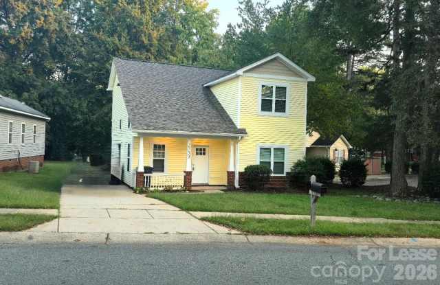 2753 Wingate Avenue Gallery 1