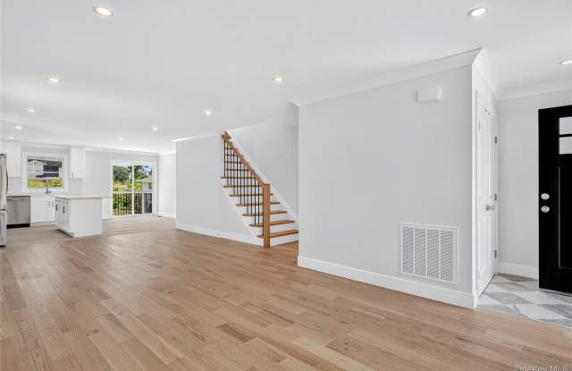 42 Linwood Road N Gallery 3