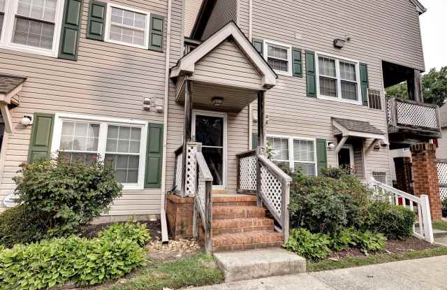 Call Eric Thompson at (757)685-3172 for more information Gallery 4