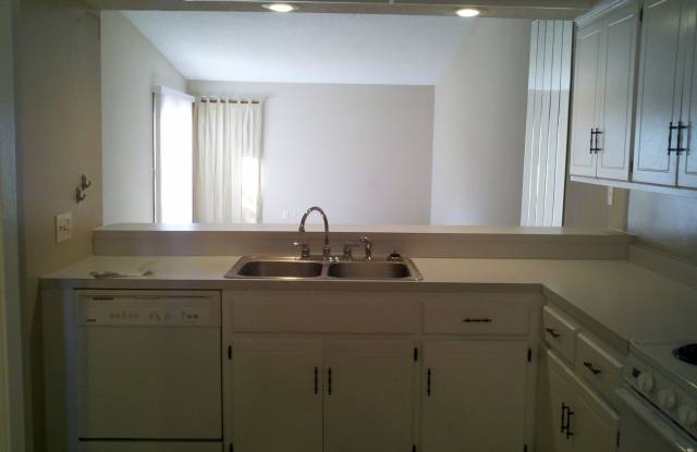 14379 Embry Path Gallery 4