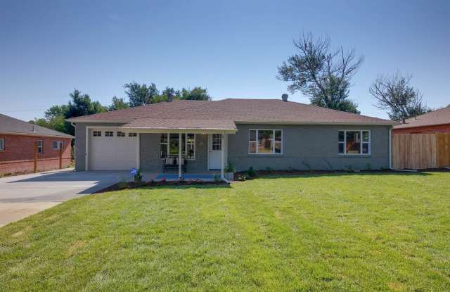 FANTASTIC Bungalow Style Ranch Home photos photos