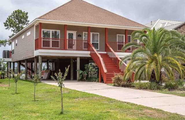 2572 Gulf Breeze Ave photos photos